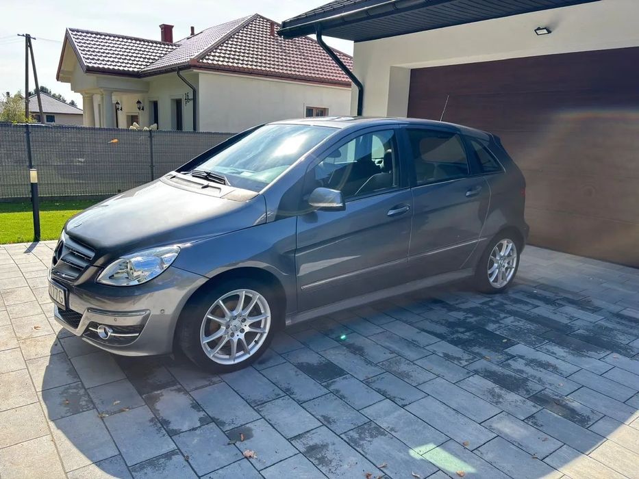 Mercedes-Benz Klasa B Mercedes Klasa B 2.0 Benzyna Automat | Skóry, Panorama, Ksenon, Hak |
