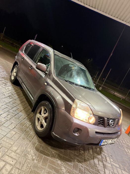 Продам NISAN X TRAIL в гарному стані