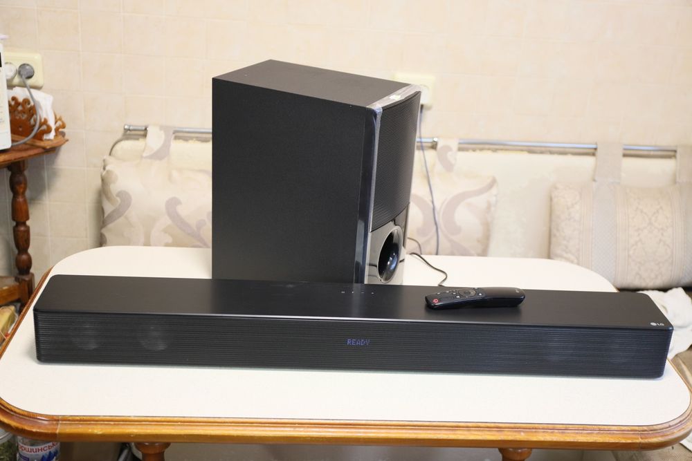 Soundbar  LG   SNH5