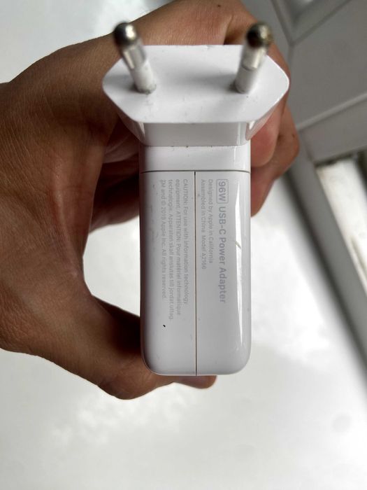 Oryginalna ładowarka Apple 96W USB-C + kabel USB-C