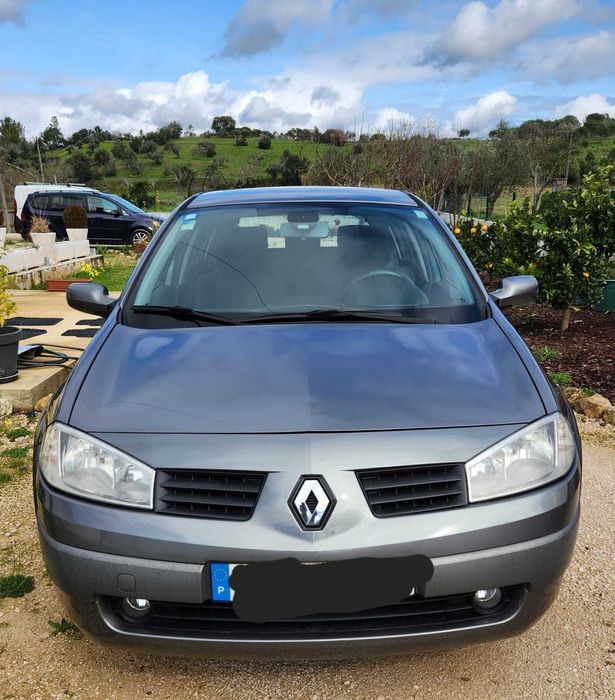 2004 Renault Mégane 1.5 DCI – Diesel – Manual – 5 Portas