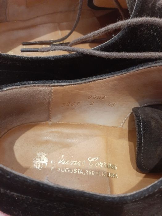 Sapatos camurça Nunes Correia