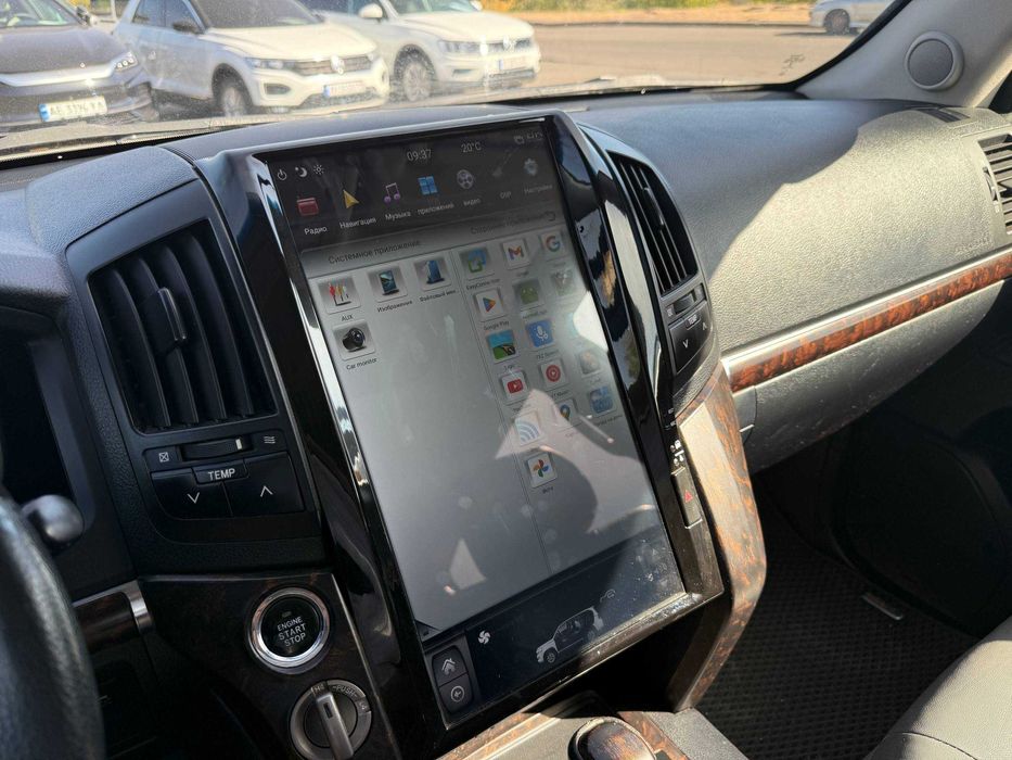 Avtoreal Toyota Land Cruiser 200 Дизель 4.5