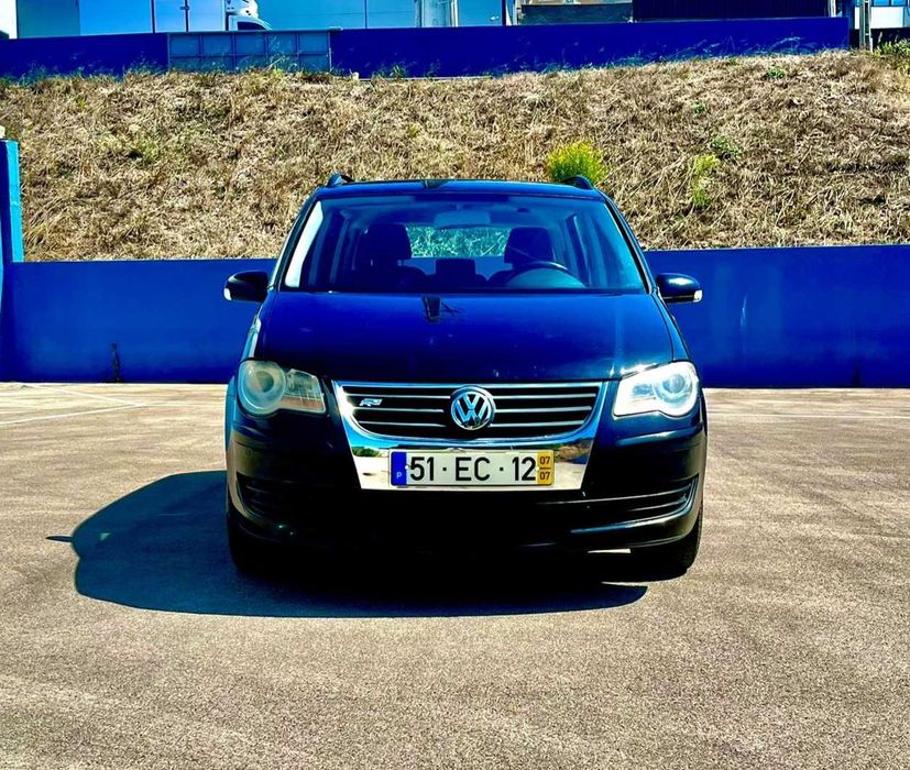 VW Touran 1.9 TDI 105cv | 7 Lugares | Bem Conservada | Revisões em Dia