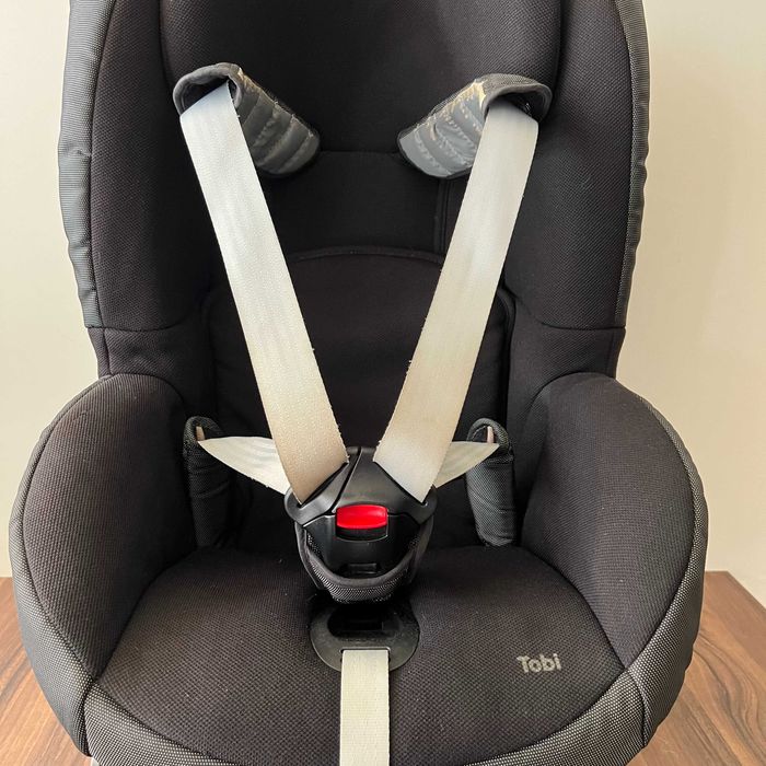 Cadeira Auto grupo 1, dos 9 aos 18 Kg, Maxi Cosi Tobi, Preto