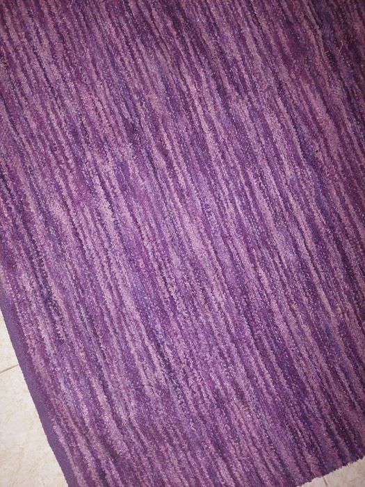 Tapete roxo grande
