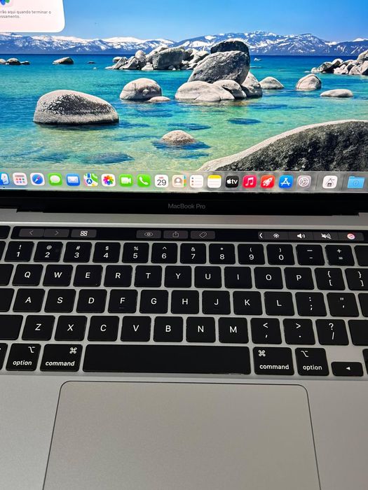 MacBook Pro M1  .