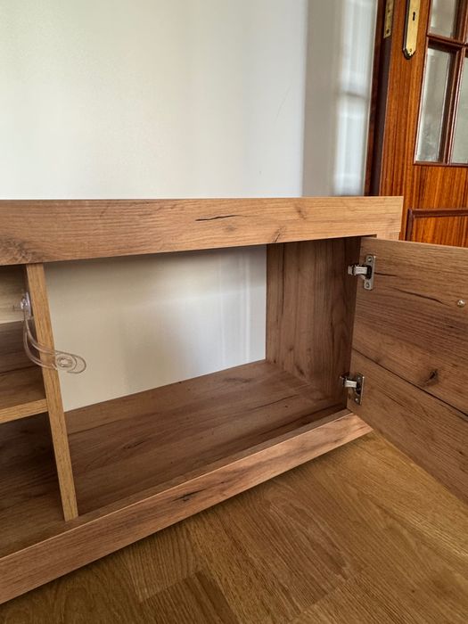 Móvel TV LINTRUP 2 portas cor carvalho selvagem natural