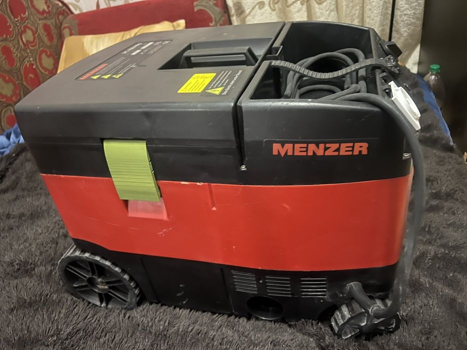 Професійний пилосос Menzer VC 790 PRO