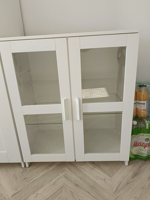 Witryna ikea brimnes.