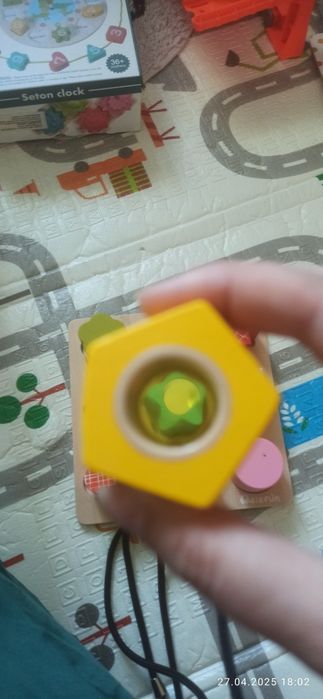 Tablica drewniana z klockami