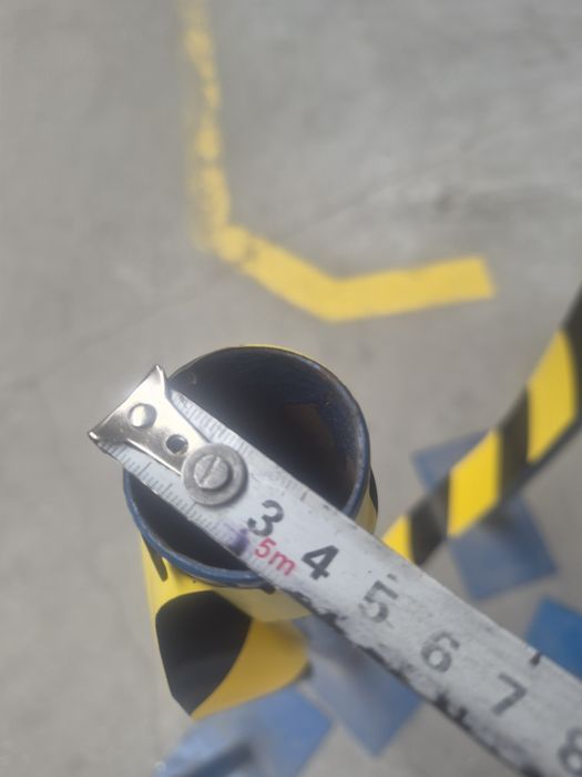 Słupki  92cm z podstawą