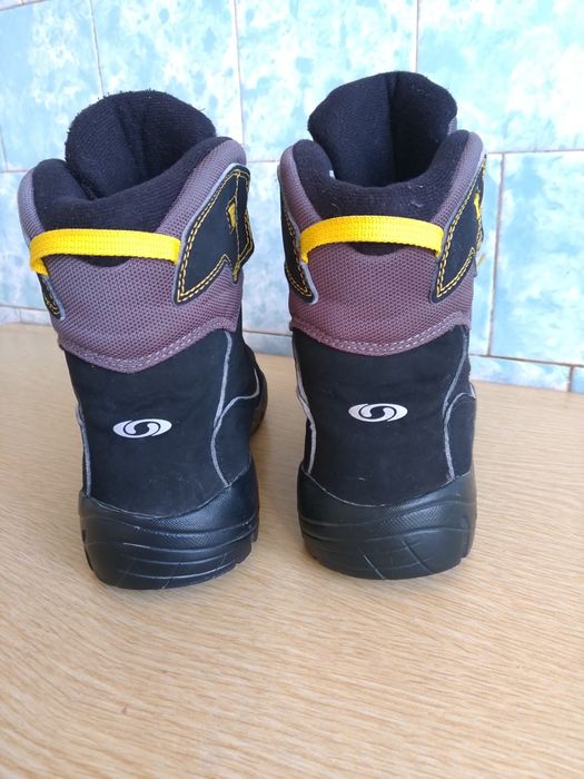 Ботинки SALOMON женские 38 р. 23.5 см.