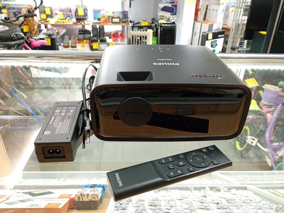 Projektor Philips NeoPix 122, jak nowy, Komis Tarnów Słoneczna 56c