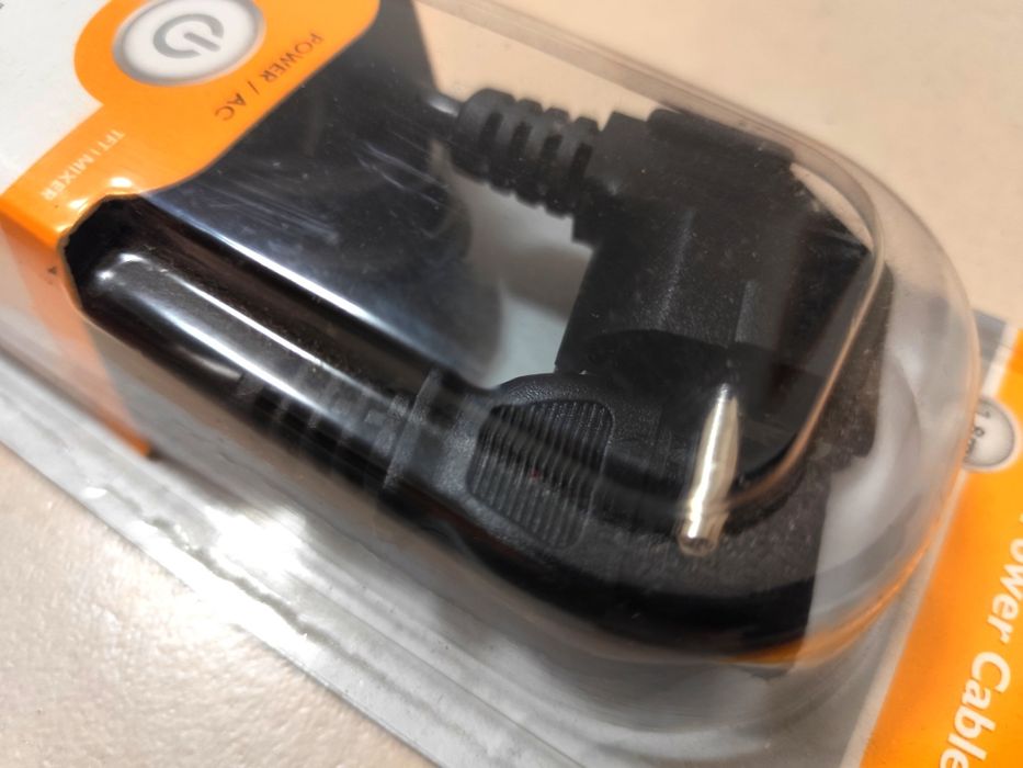 Universal Power Cord - C13 (New - Sealed)64739211079811124