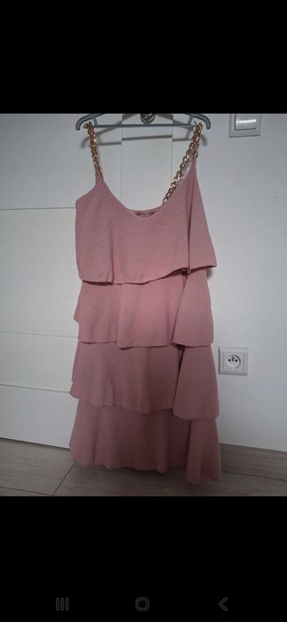 Sukienka pudrowy róż