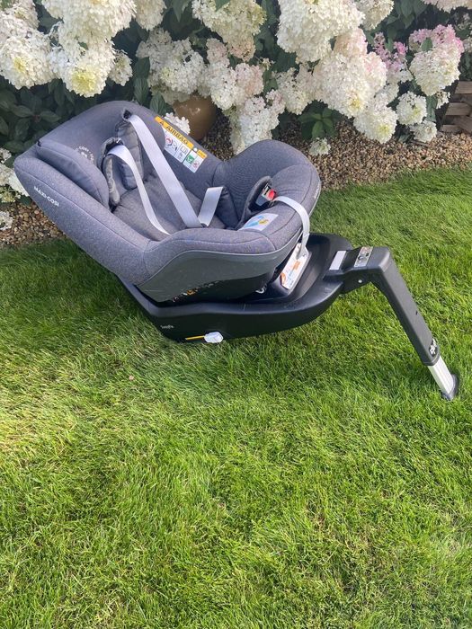 Fotelik samochodowy Maxi Cosi Pearl Pro z bazą