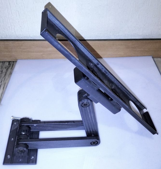 Suporte de TV
em Ferro
