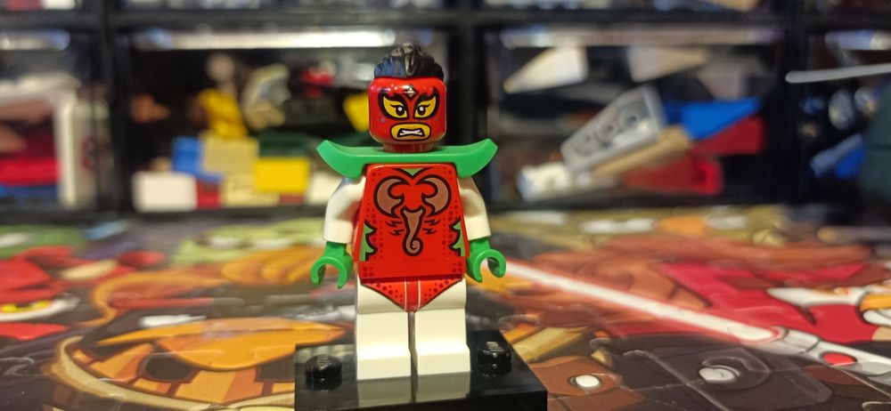 Figurka lego zapaśnik