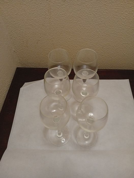 Conjunto de 6 copos de pé