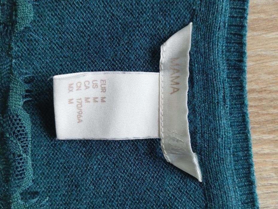 H&M Mama - sweterek ciążowy