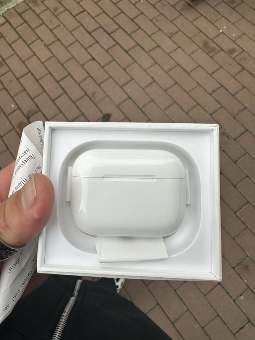 Кейс для навушників - airpods 3 pro