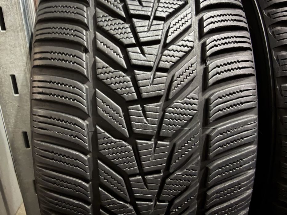 245/45 275/40 r 19 Hankook