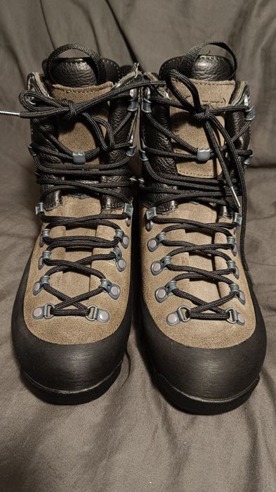 Трекінгові черевики AKU KS SCHWER 14 GTX gore -tex