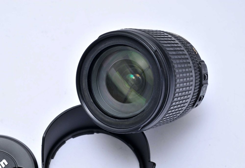 Nikon afs 18- 105mm 3.5-5.6 DX ED VR