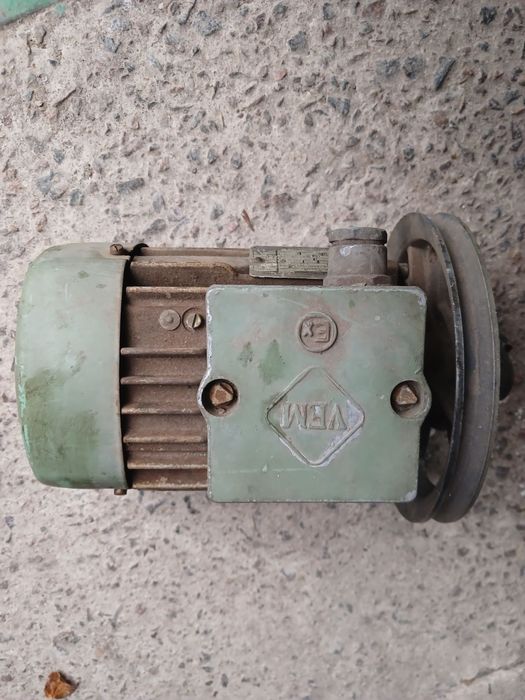 Мотори електричні