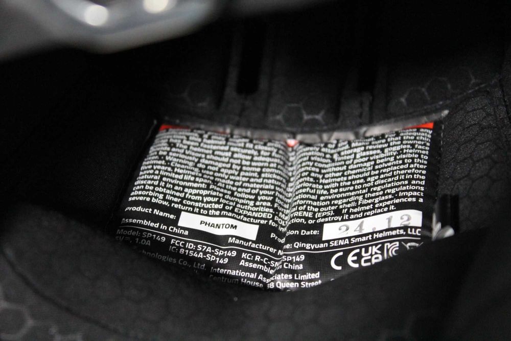 Шолом Чорний Sena Phantom SP149 Bluetooth L-59-60см Harman kardon