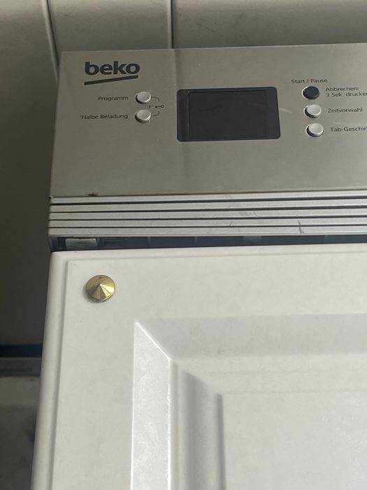Посудомойна машина Beko