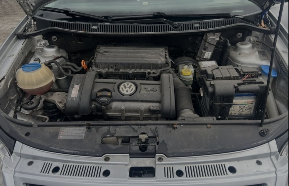 Авто Volkswagen Polo, 1.4 машина фольцваген поло
