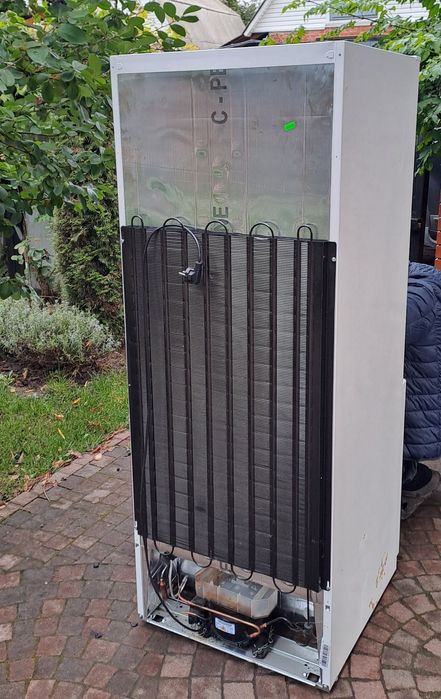 Холодильник indesit