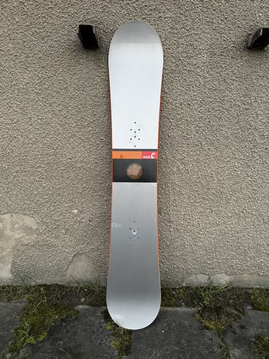 Snowboard Burton Custom 162 cm – po serwisie