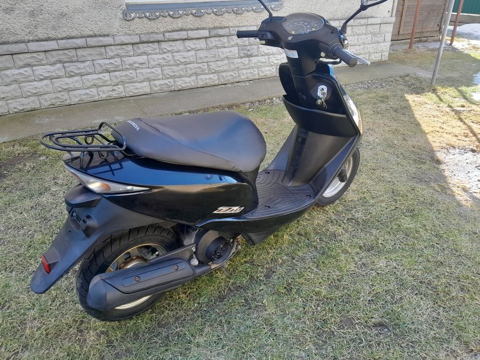 Продам скутер HONDA AF68
