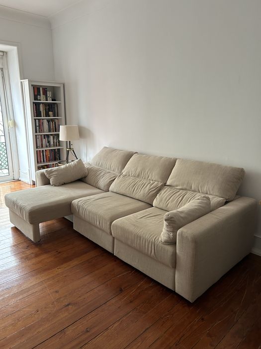 Sofá Ikea ESKILSTUNA 3 lugares c/ chaise longue bege