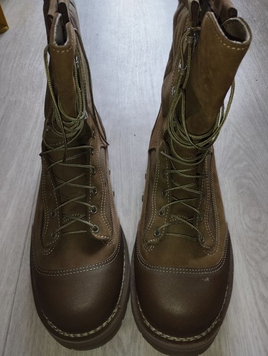 Продам берці DANNER ,ботінки