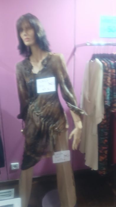 Vende se Manequins