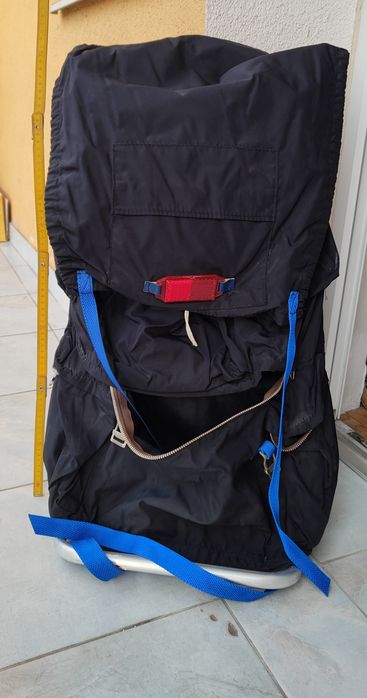 Bardzo lekki plecak na aluminiowym stelażu wys 76cm szer 40 cm