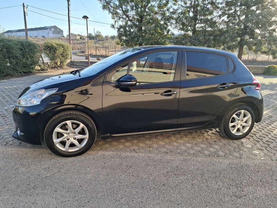Peugeot 208 1.4 hdi