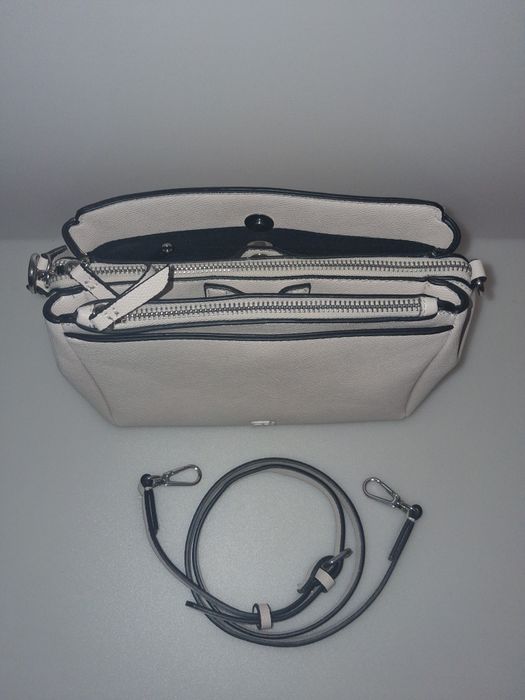 Mala de Ombro de Senhora Parfois