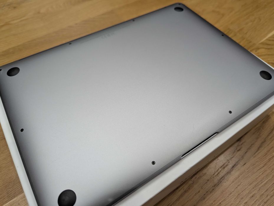 MacBook Air 2018 A1932