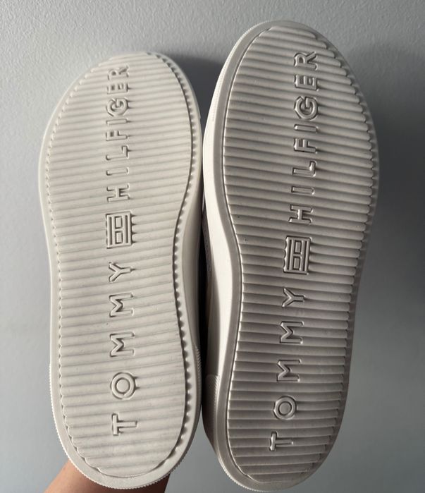 Tommy Hilfiger: sneakersy niskie (rozmiar 38)