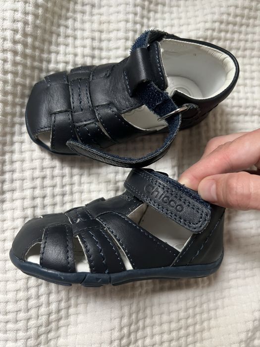 Босоніжки chicco 20 розмір