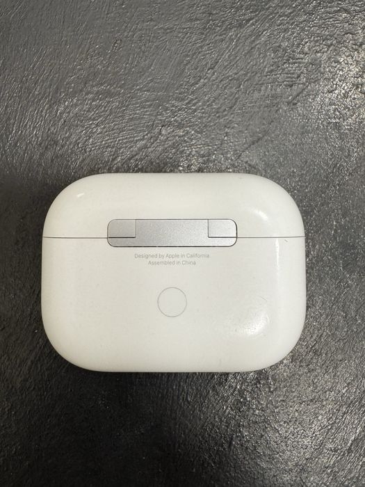 Airpods pro 1 поколения на запчасти