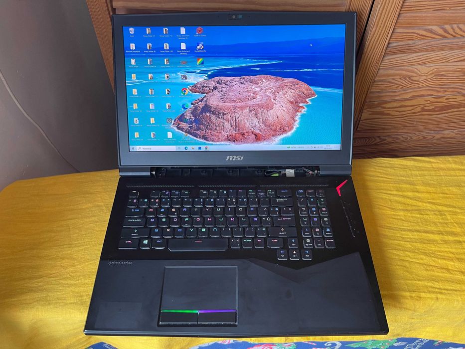 MSI TITAN GT75VR 7re SLI 2 x 8gb GTX 1070 i7-7820HK 32GB 512NVMe i 1TB