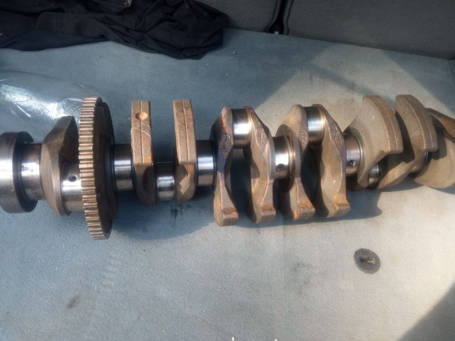 Колінвал BMW e60  n52b25