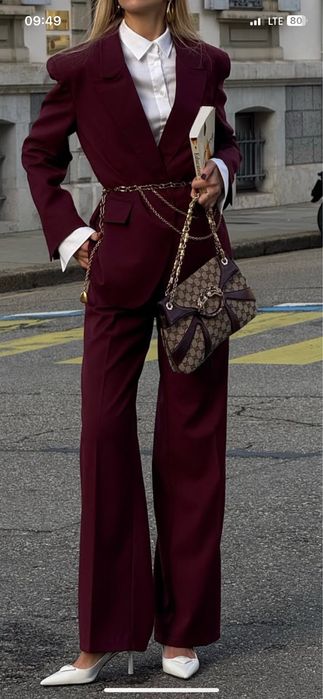 Костюм від бренду cher’17