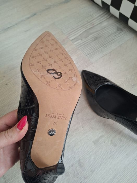 Szpilki 38 nine west